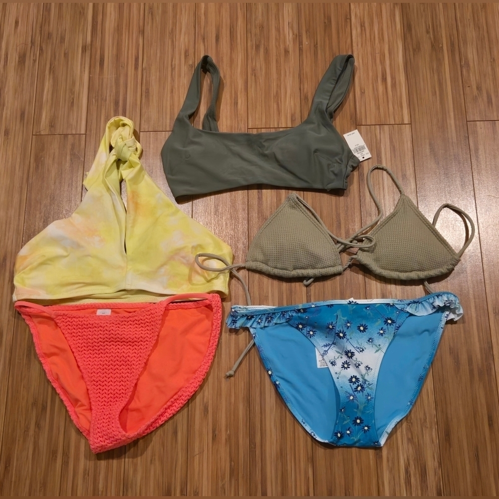 💚 NWT Aerie Swim and Pretty Little Thing Stylish Swimwear Bundle